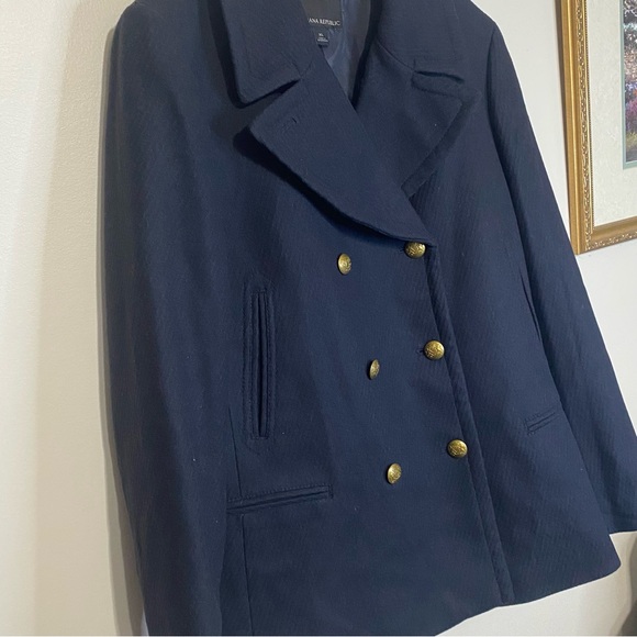 Banana Republic Pea Coat Wool Nylon Gold tone buttons with Emblem Fully Lined XL - Picture 7 of 16